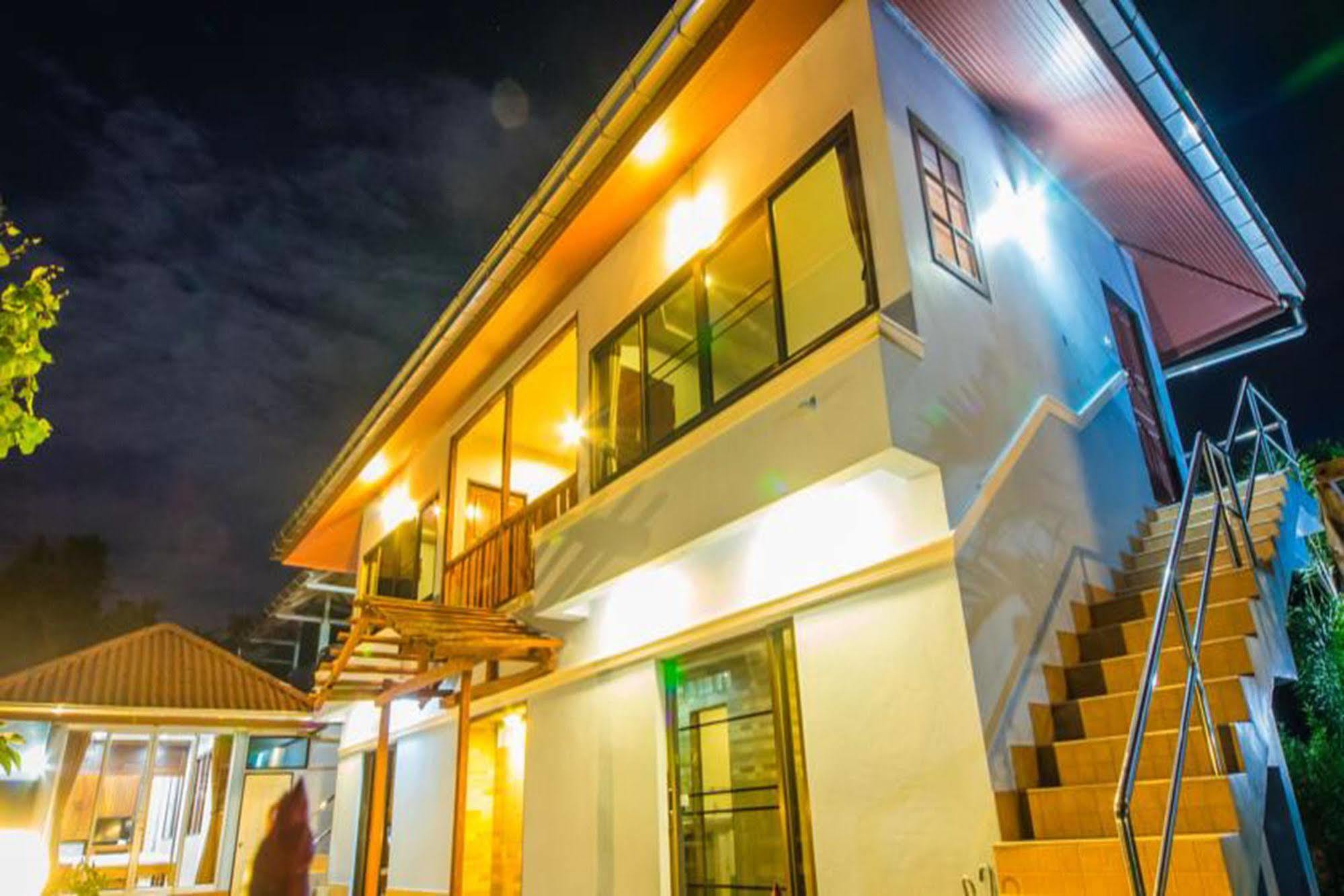 Baanrimnam Resort Трат Екстер'єр фото